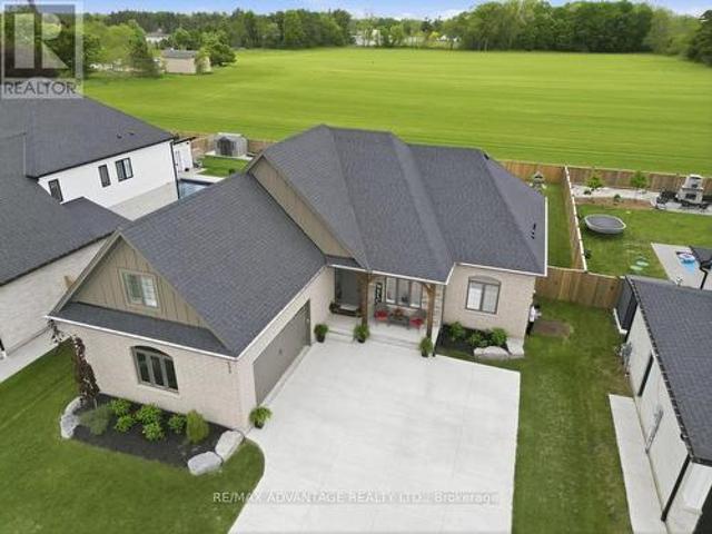 House for sale in Denfield, Ontario