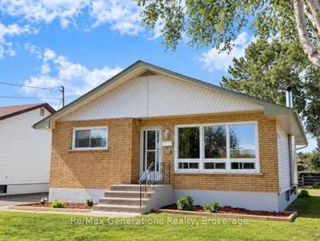 House for sale in Current River, Thunder Bay