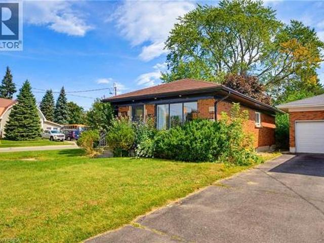 House for sale in Brantford, Southwestern Ontario