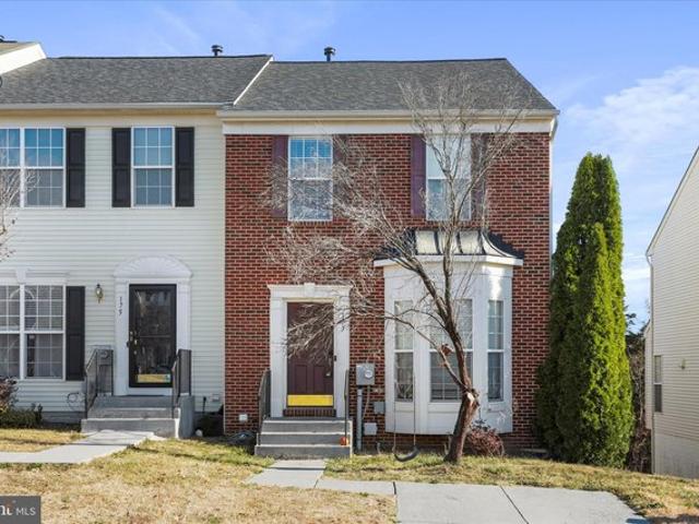 Townhouse for sale in Virginia