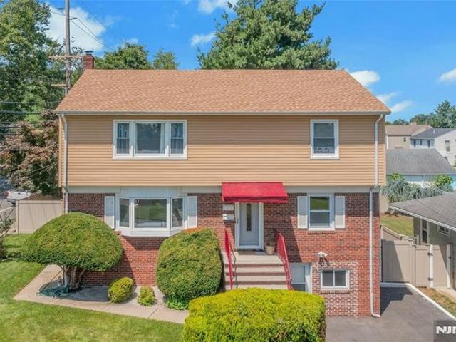 House for sale in Maywood, New Jersey