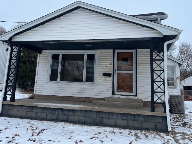 House for sale in Fulton, Illinois