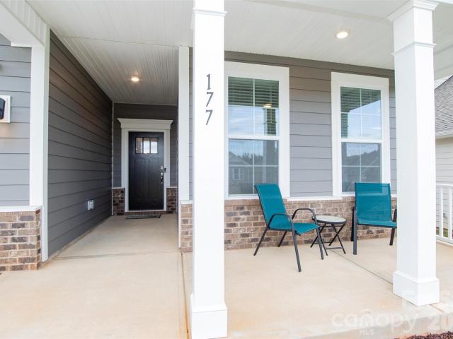House for sale in Troutman, North Carolina