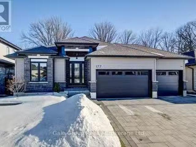 House for sale in Woodstock, Ontario