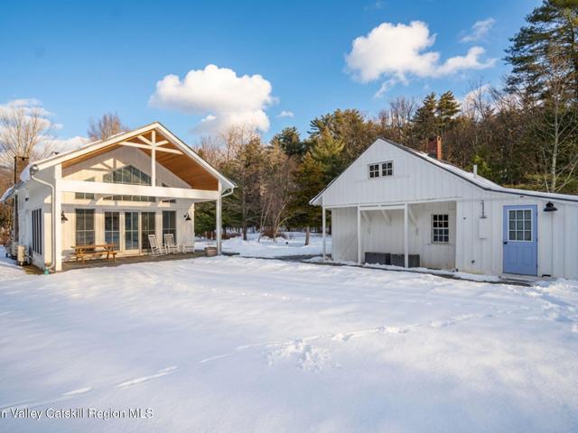 House for sale in Bearsville, New York