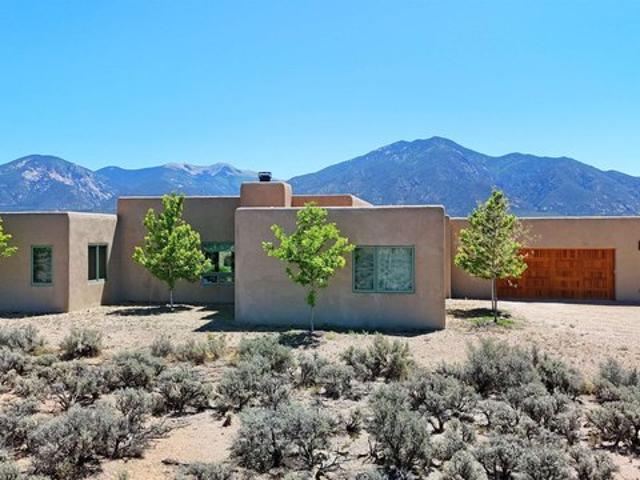 House for sale in New Mexico