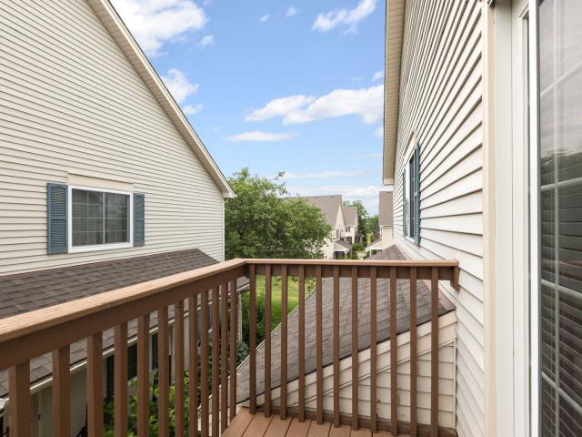 Condo for sale in Mchenry, Illinois