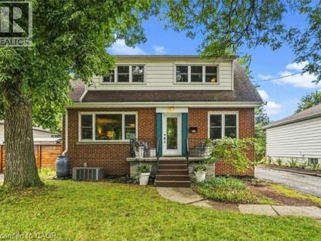 House for sale in Ancaster, Ontario