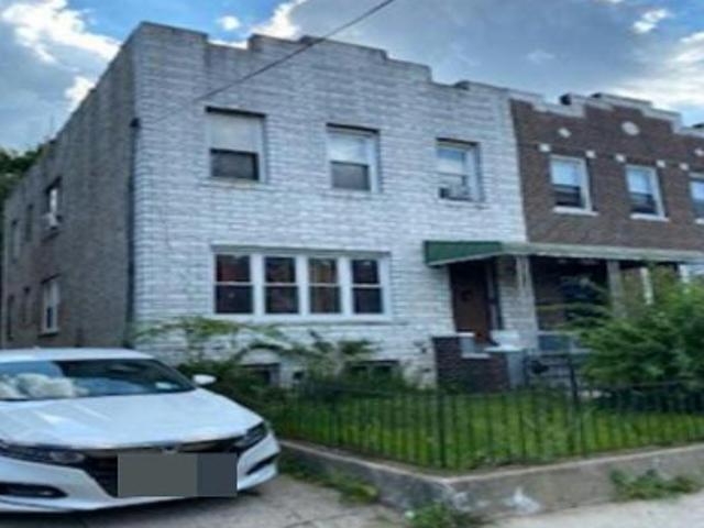 House for sale in Queens, Arverne