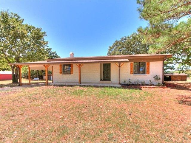 House for sale in Lexington, Oklahoma
