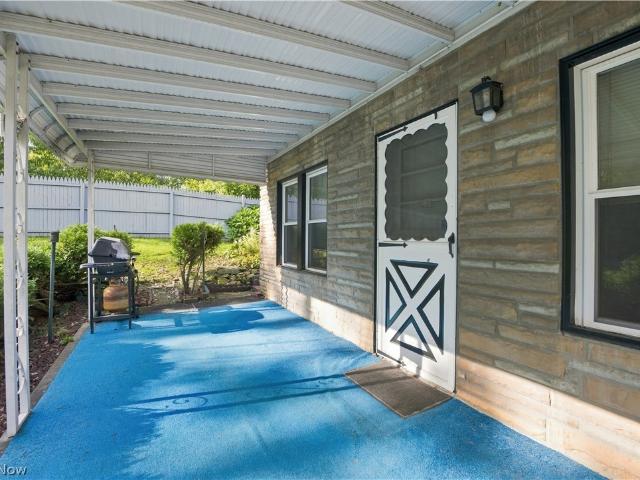 House for sale in Summit, Ohio