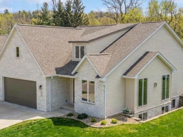 Condo for sale in De Pere, Wisconsin