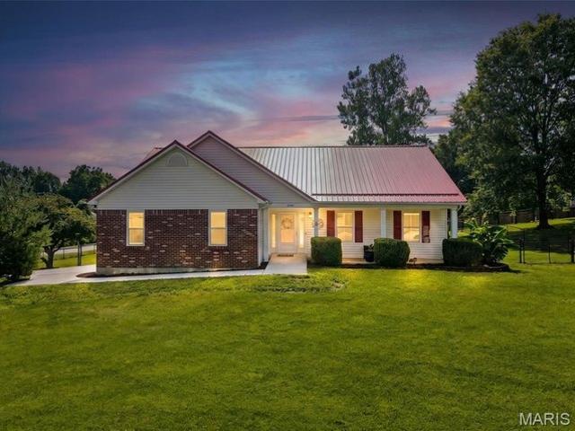 House for sale in Pacific, Missouri