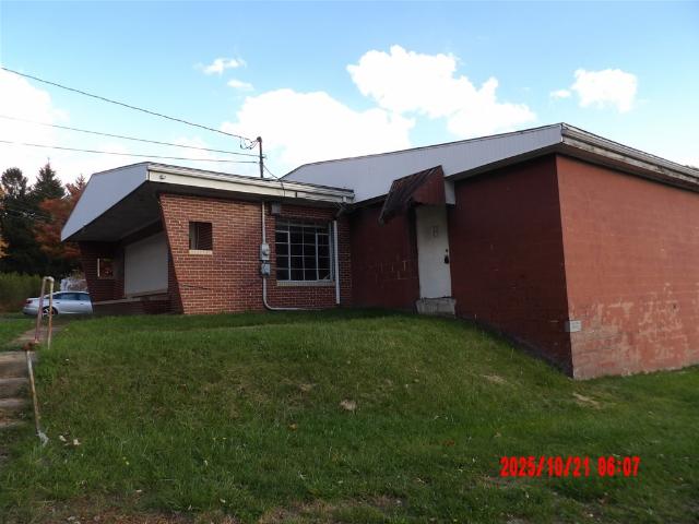 Commercial for sale in Mercer, Pennsylvania