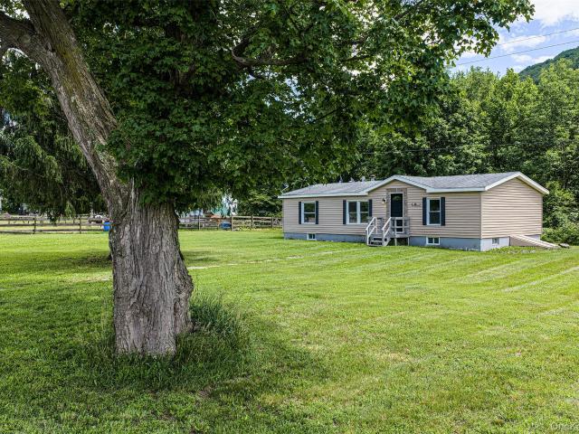 House for sale in Harpersfield, New York