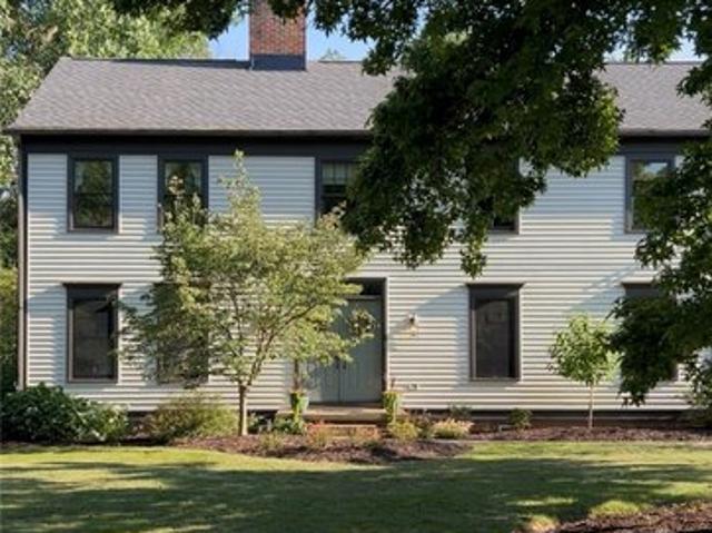 House for sale in Summit, Ohio