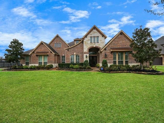 House for sale in Cypress