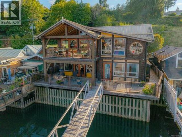 House for sale in Cowichan Bay, British Columbia
