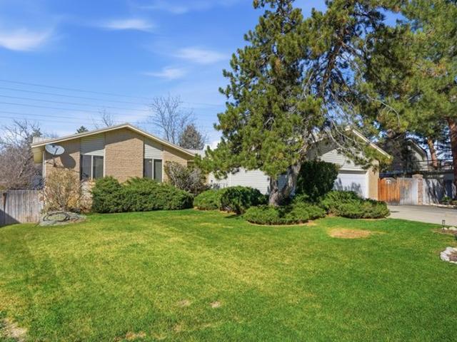 House for sale in Sandy, Utah