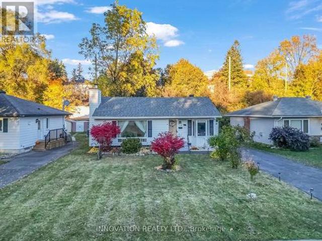 House for sale in Alta Vista, Ottawa