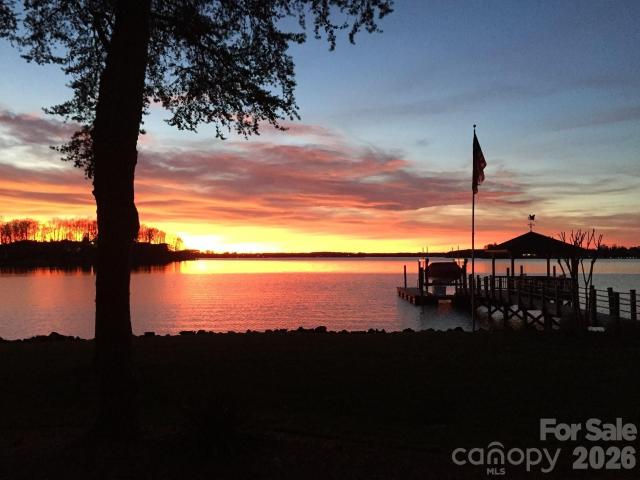 House for sale in Mecklenburg, North Carolina