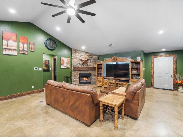 House for sale in Kemp