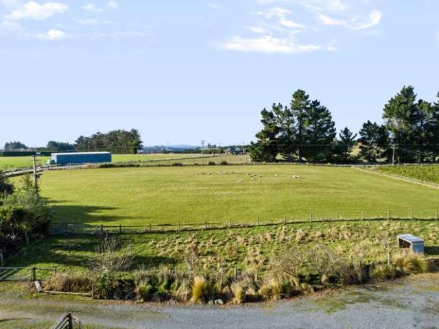 Property for sale in Otakou