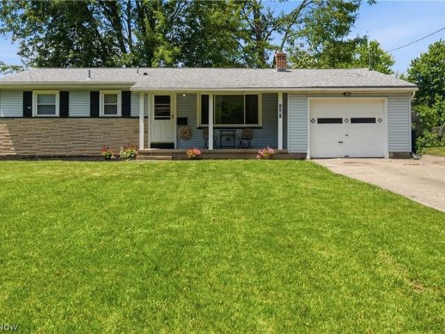 House for sale in Poland, Ohio
