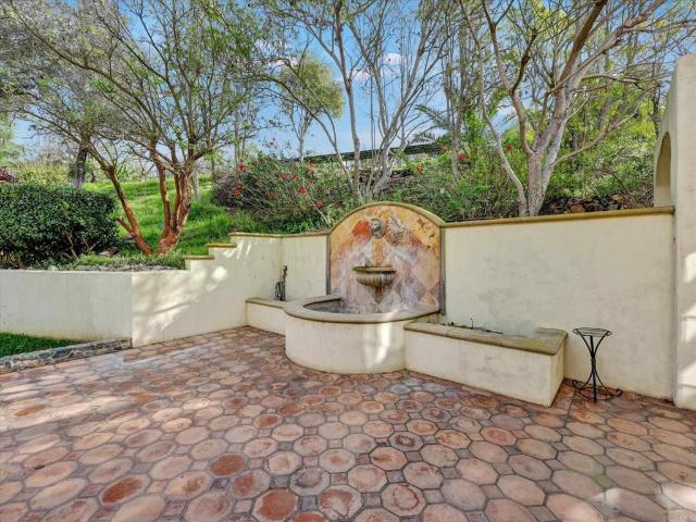 House for sale in Rancho Santa Fe, California