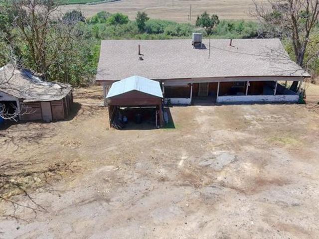House for sale in Friant, California