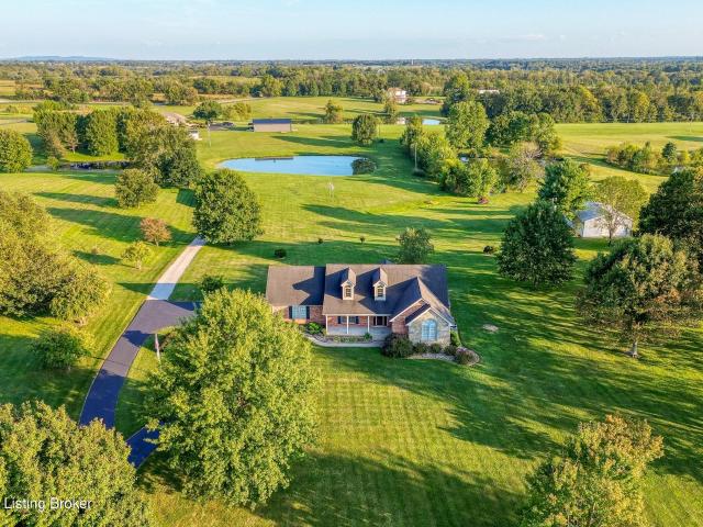 House for sale in Shelbyville, Kentucky