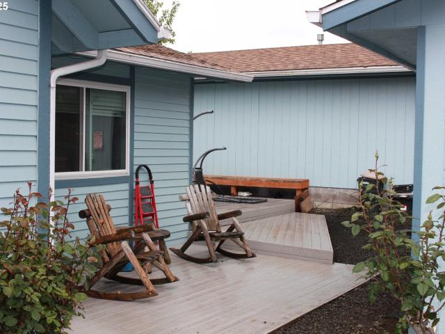 Townhouse for sale in Myrtle Point