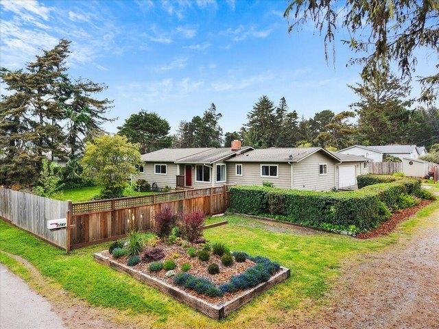 House for sale in Humboldt, California