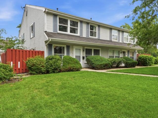 Condo for sale in Hoffman Estates, Illinois