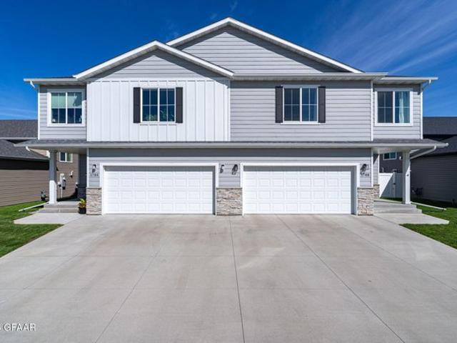 House for sale in Grand Forks, North Dakota