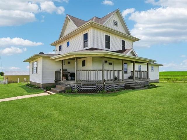 House for sale in Anamosa, Iowa