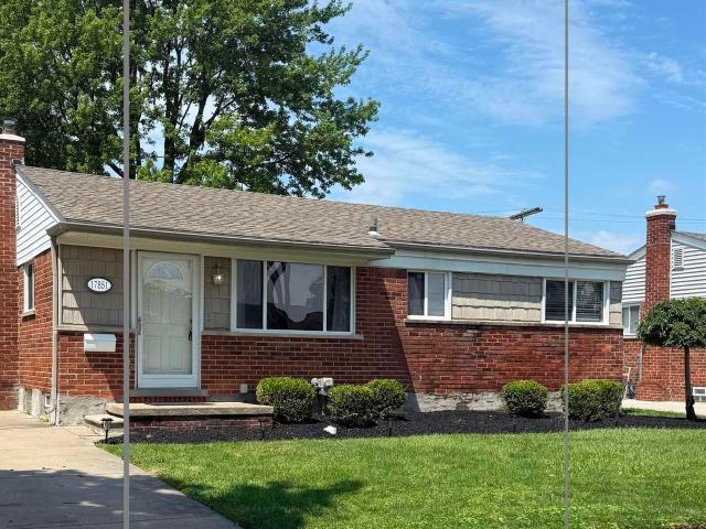 House for sale in Fraser, Michigan