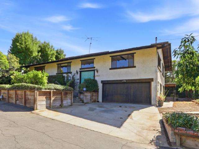 House for sale in Creekside Village, Los Gatos