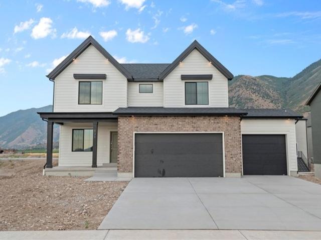House for sale in Salem, Utah