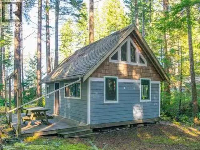 House for sale in Mansons Landing, British Columbia
