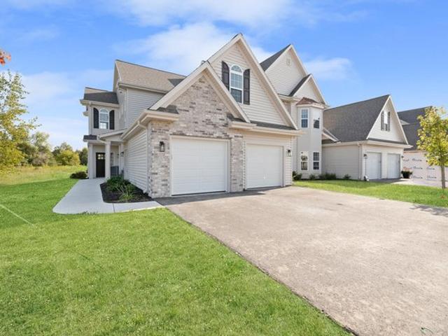 Condo for sale in Slinger, Wisconsin