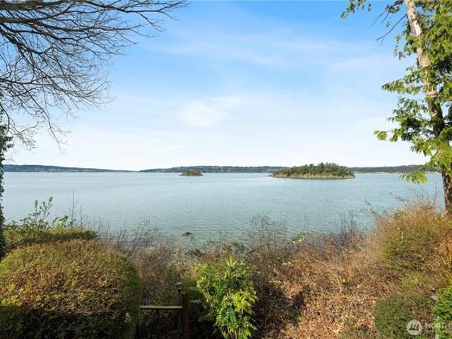 House for sale in La Conner, Washington