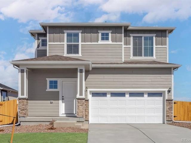 House for sale in Commerce City, Colorado