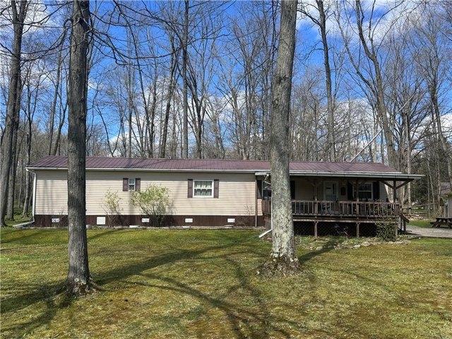 House for sale in Crawford, Pennsylvania