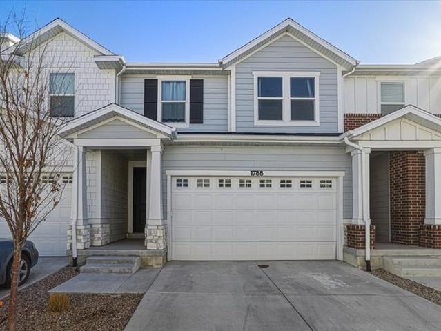 Townhouse for sale in Saratoga Springs, Utah