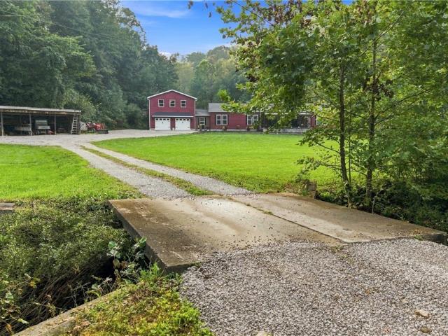 House for sale in Saint Marys, West Virginia