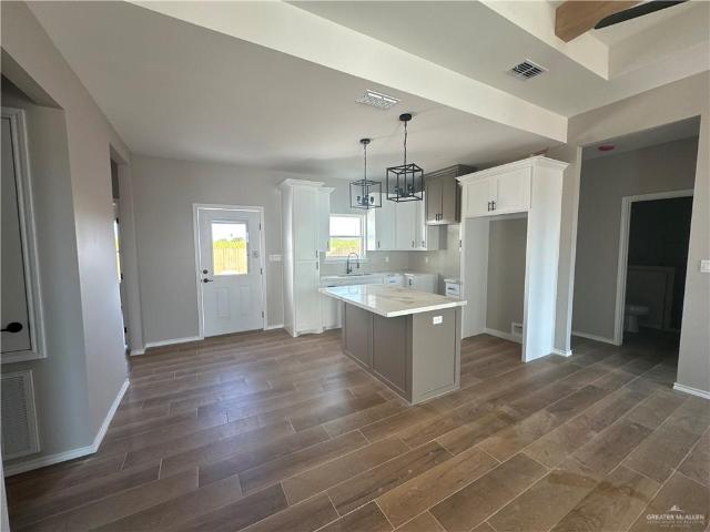 House for sale in Combes