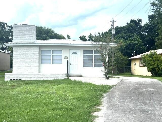 House for sale in Pahokee, Florida