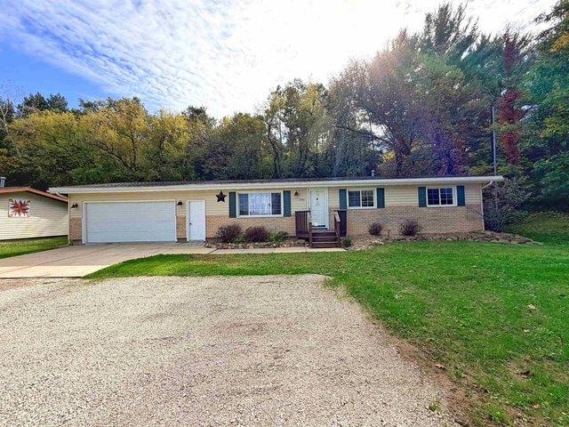 House for sale in Decorah, Winneshiek County