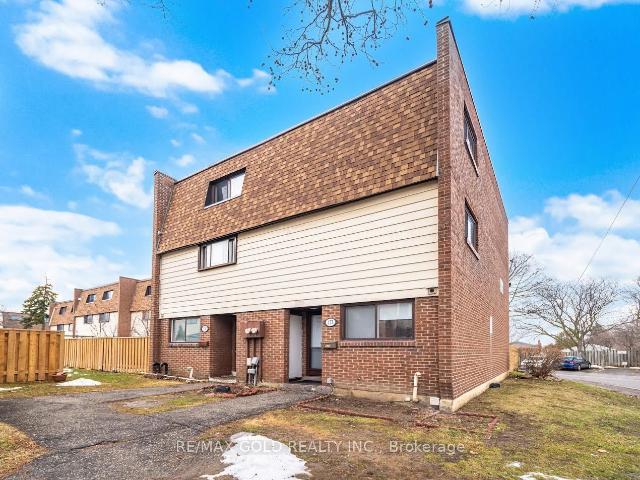 Condo for sale in Woburn, Ontario